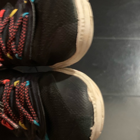 Kyrie friends Edition - Picture 2 of 3